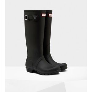 EUC Hunter Women’s Original Tall Rain Boot Black 9